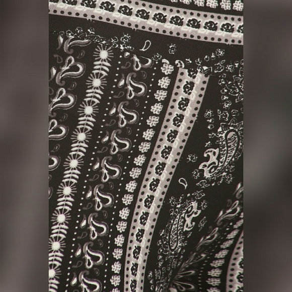 Butter Soft Vertical Paisley High Waist Bell Pants - Picture 4 of 5